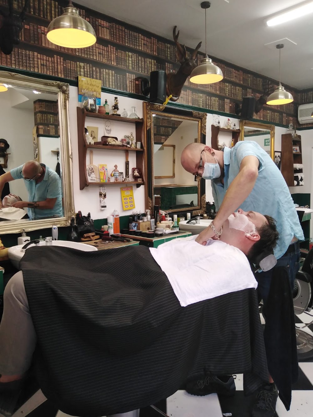 Franco’s Barbers